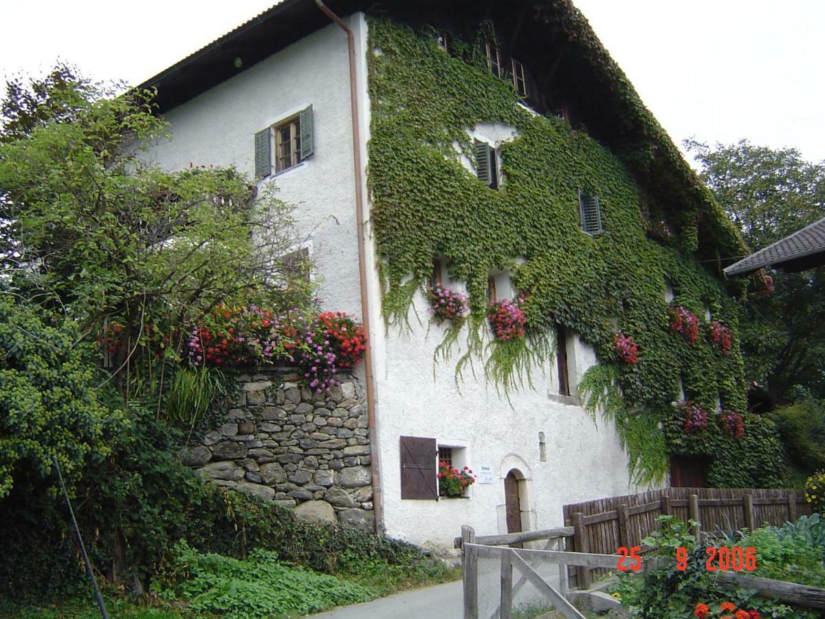 サン・マルティーノObergereuth Hof 1288アパートメント エクステリア 写真